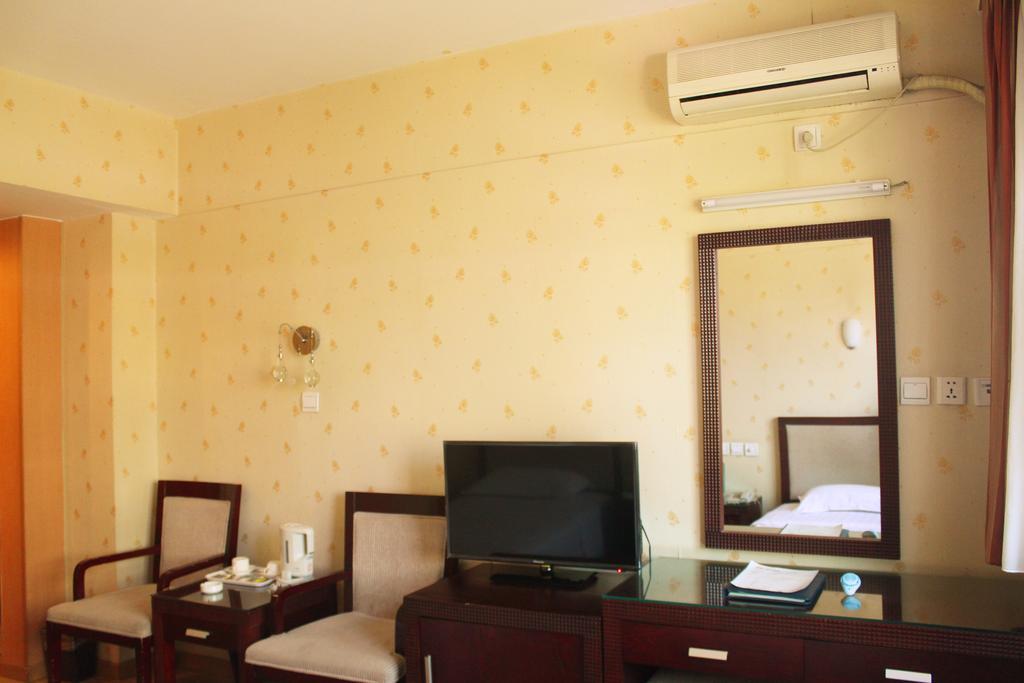 בייג'ינג Rongbao Hotel מראה חיצוני תמונה